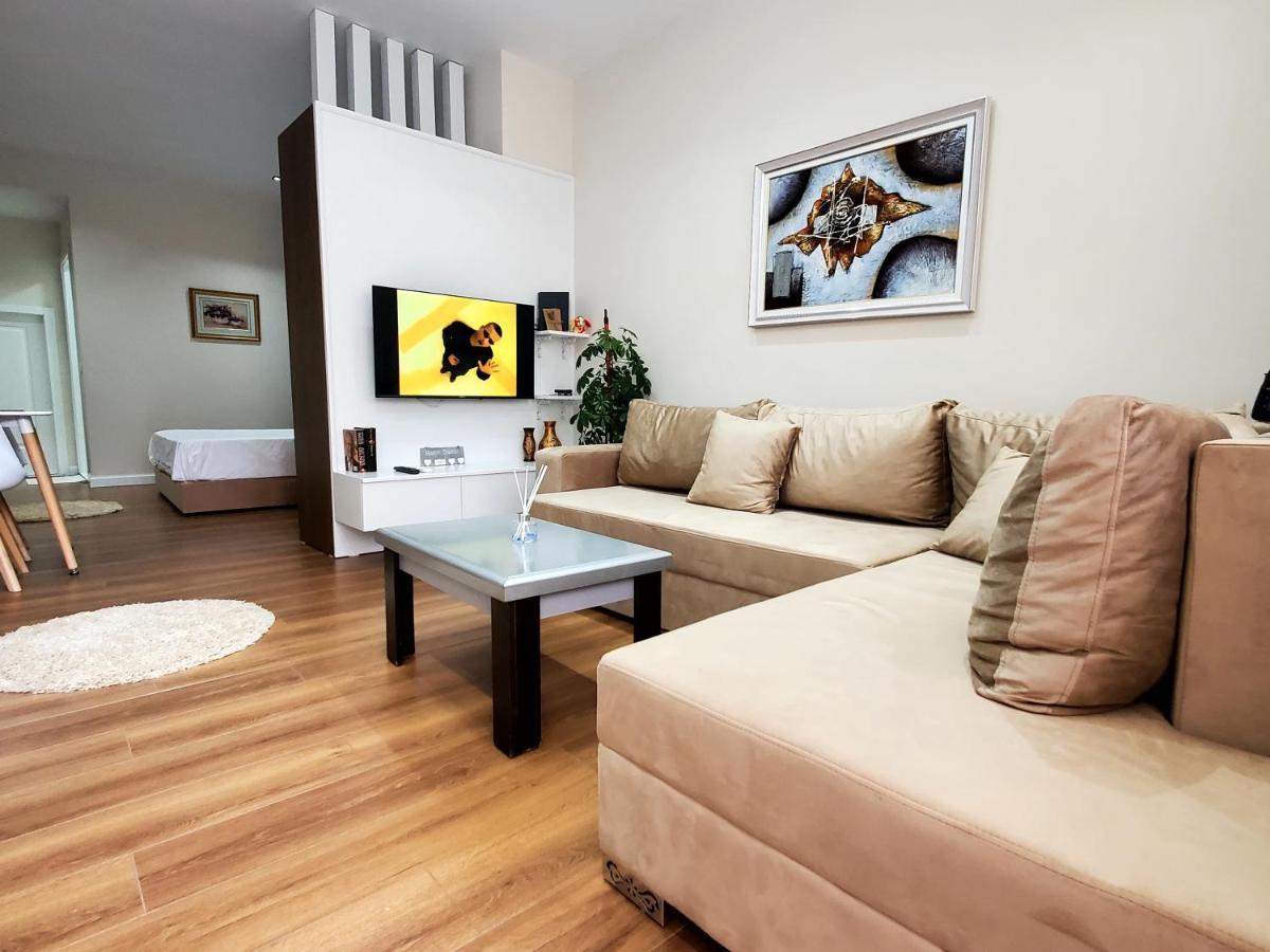 Armando'S House Durres Apartment Exterior photo